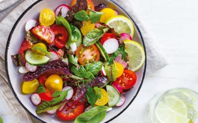 TRADICIONAL ENSALADA MEDITERRÁNEA