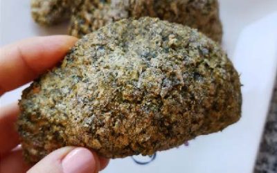 Empanadas de pollo masa de espinaca y avena